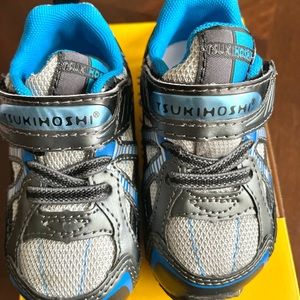New Tsukihoshi Baby Sneakers New In Box Size 5